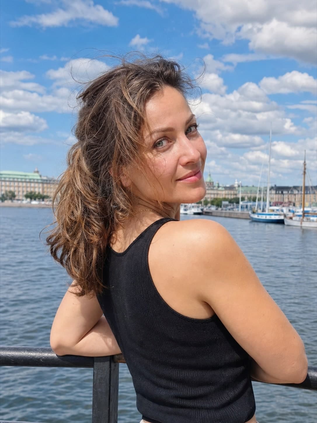 Ella, 29