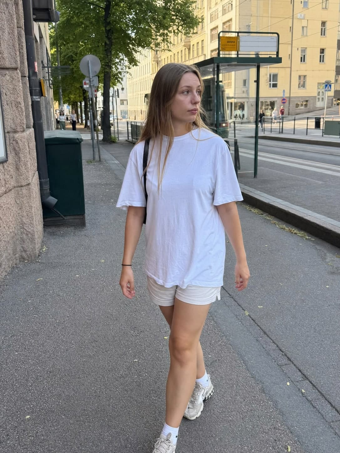 Daniela, 36