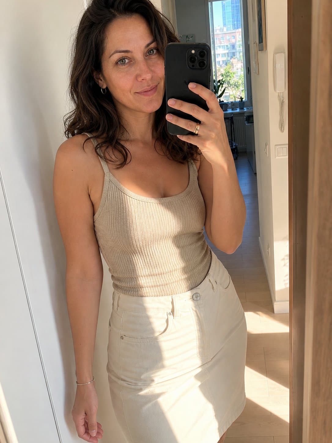 Yael, 21