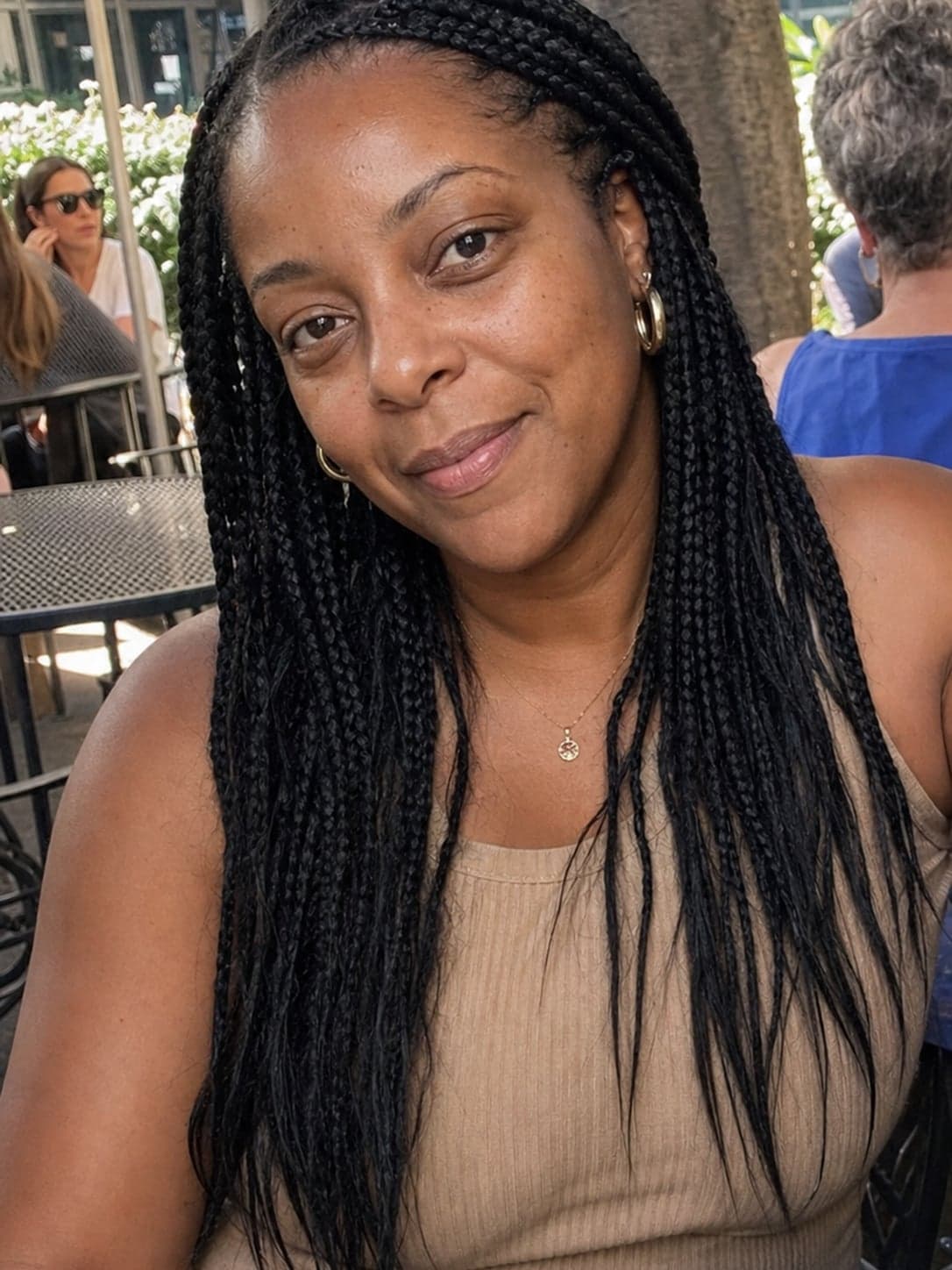 Felicia, 21