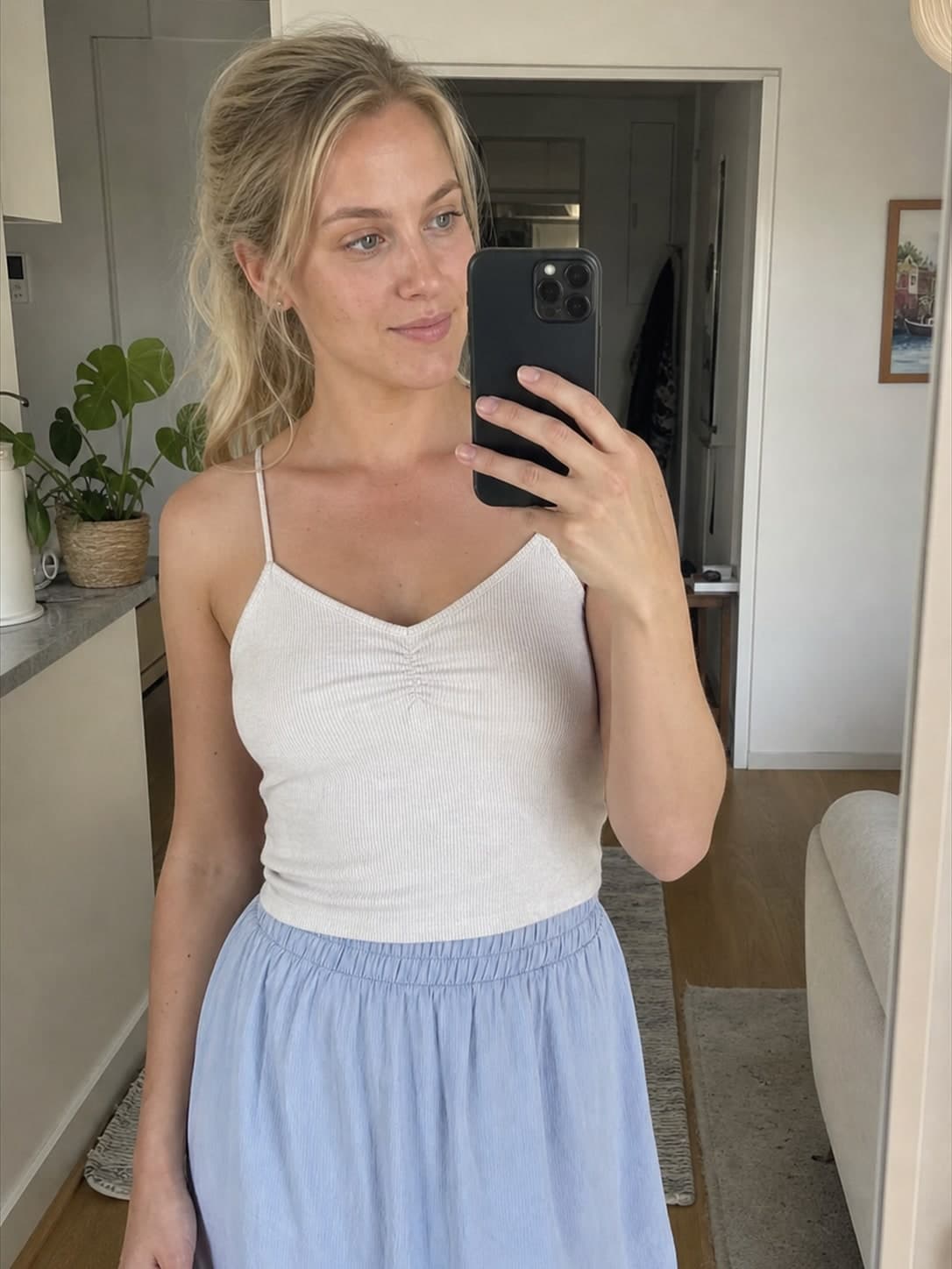 Greta, 21