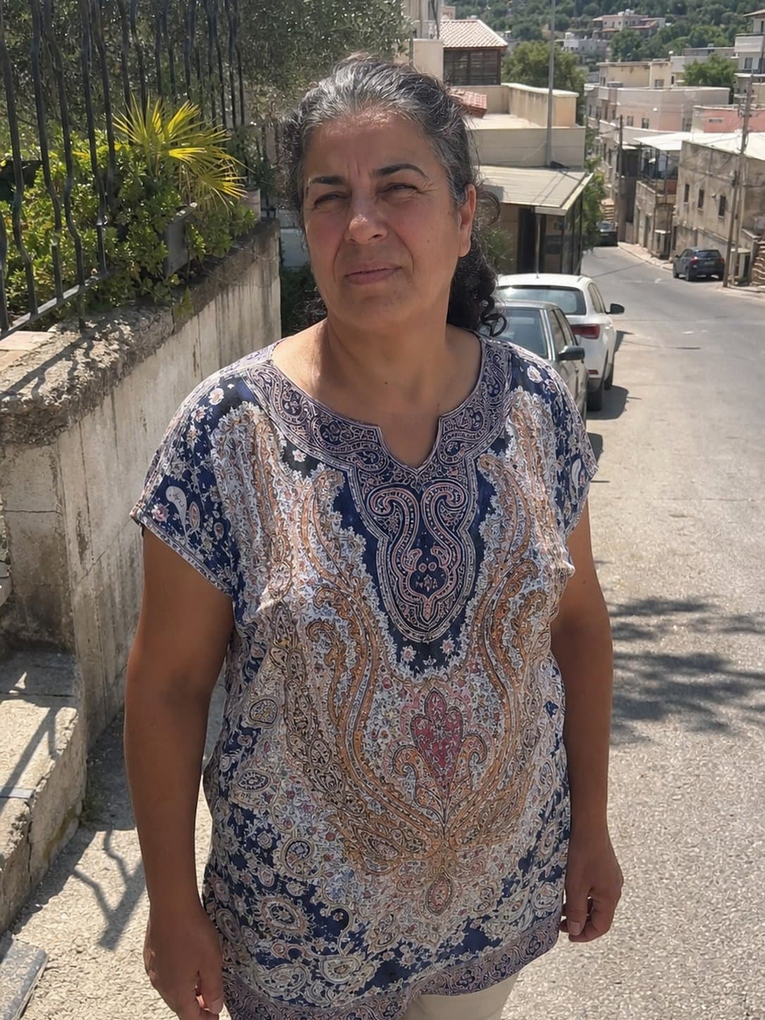Salwa, 22