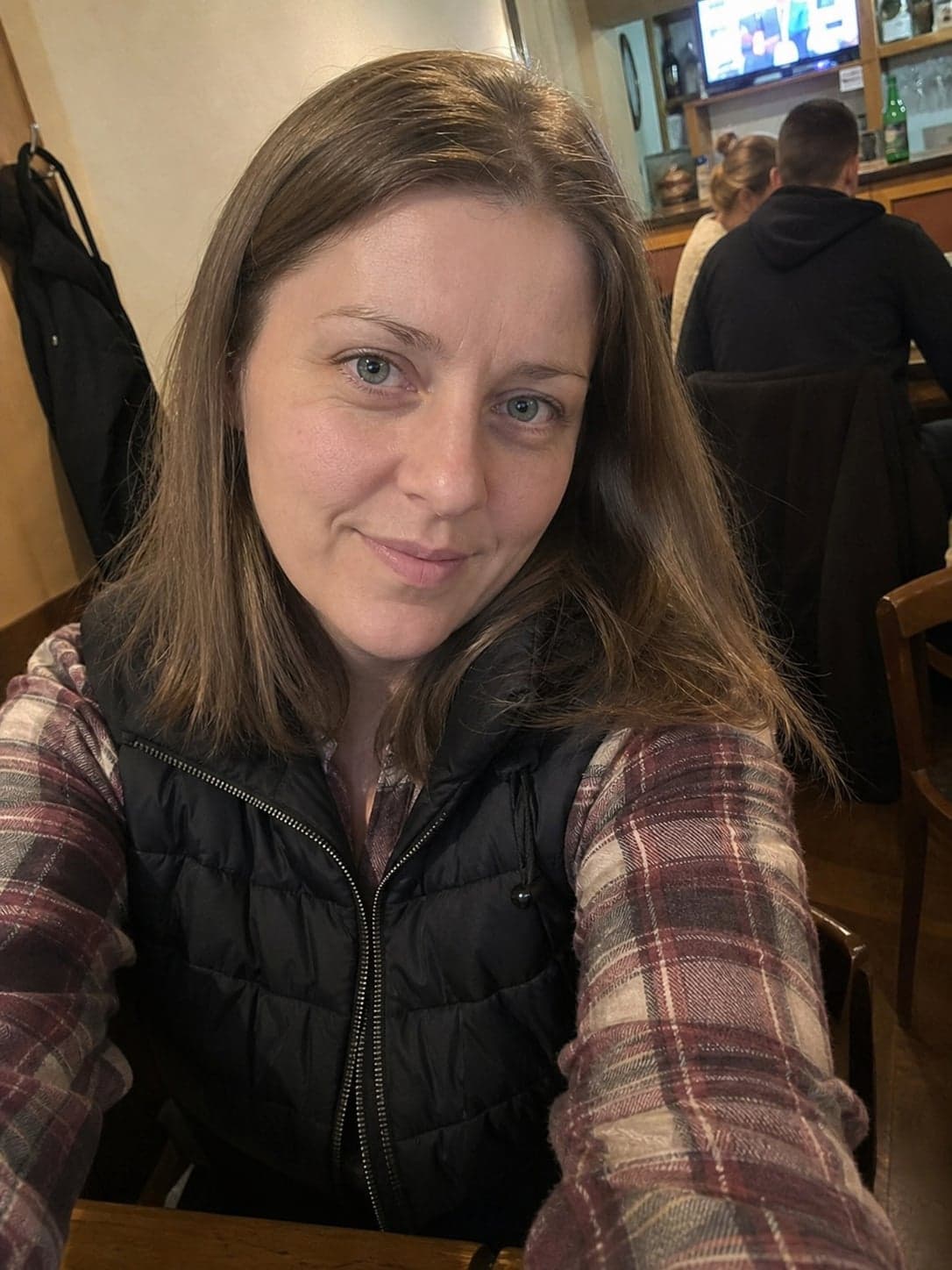 Ilona, 22