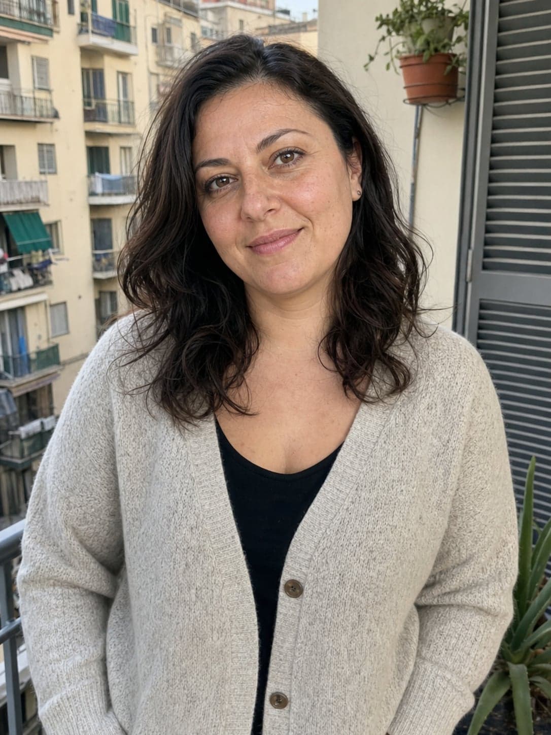 Amina, 34