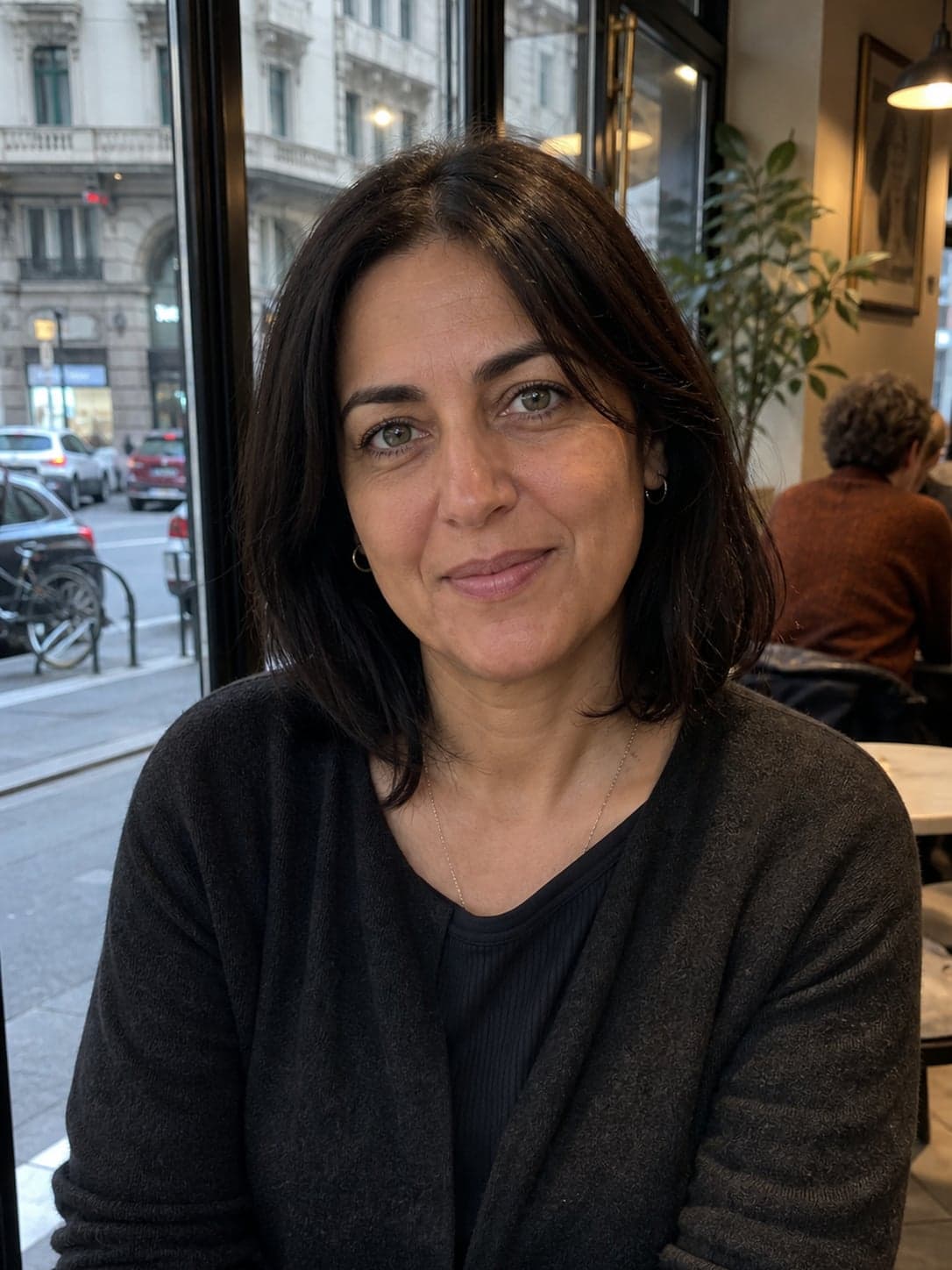 Samia, 30