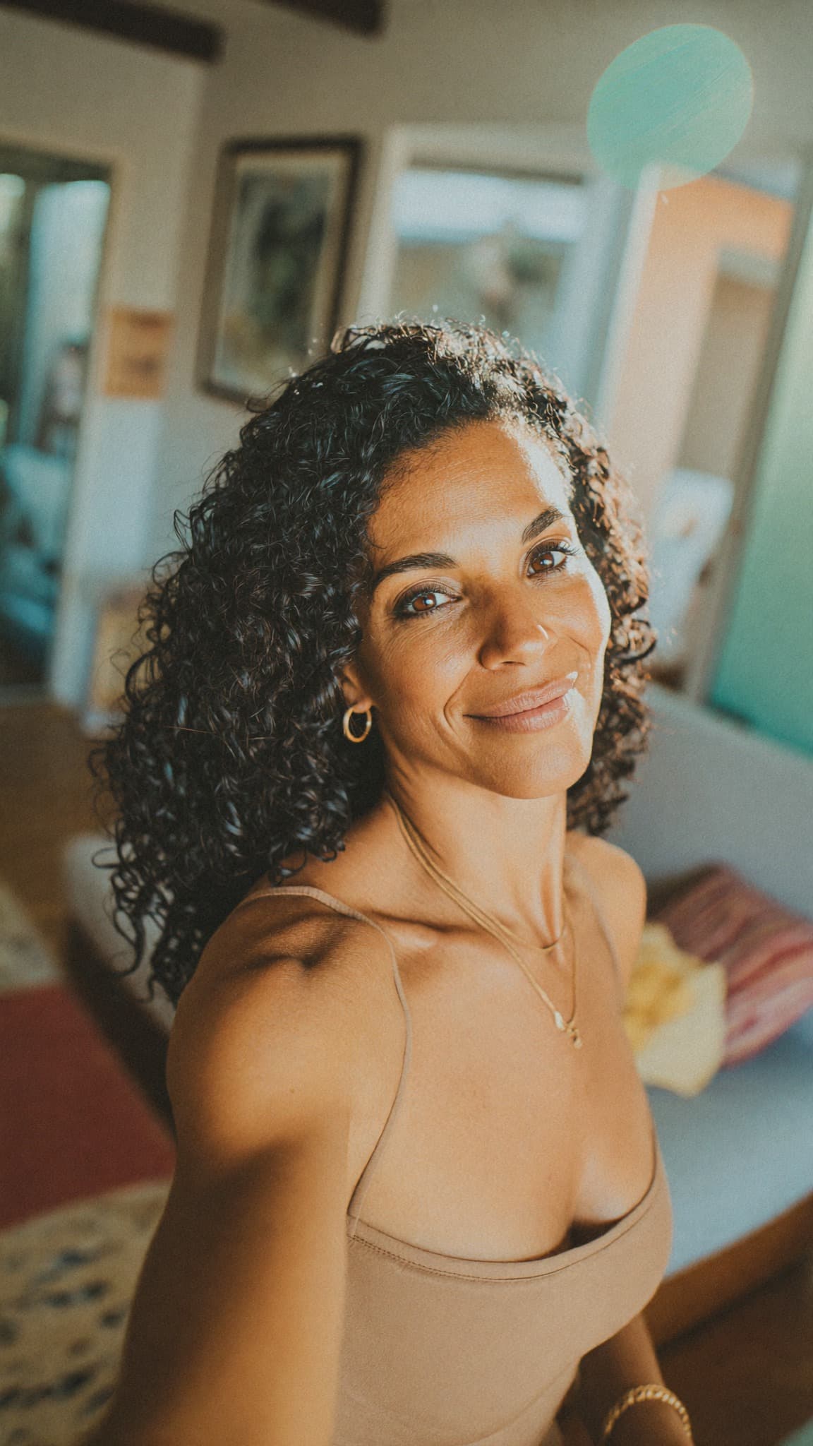 Antonella, 35