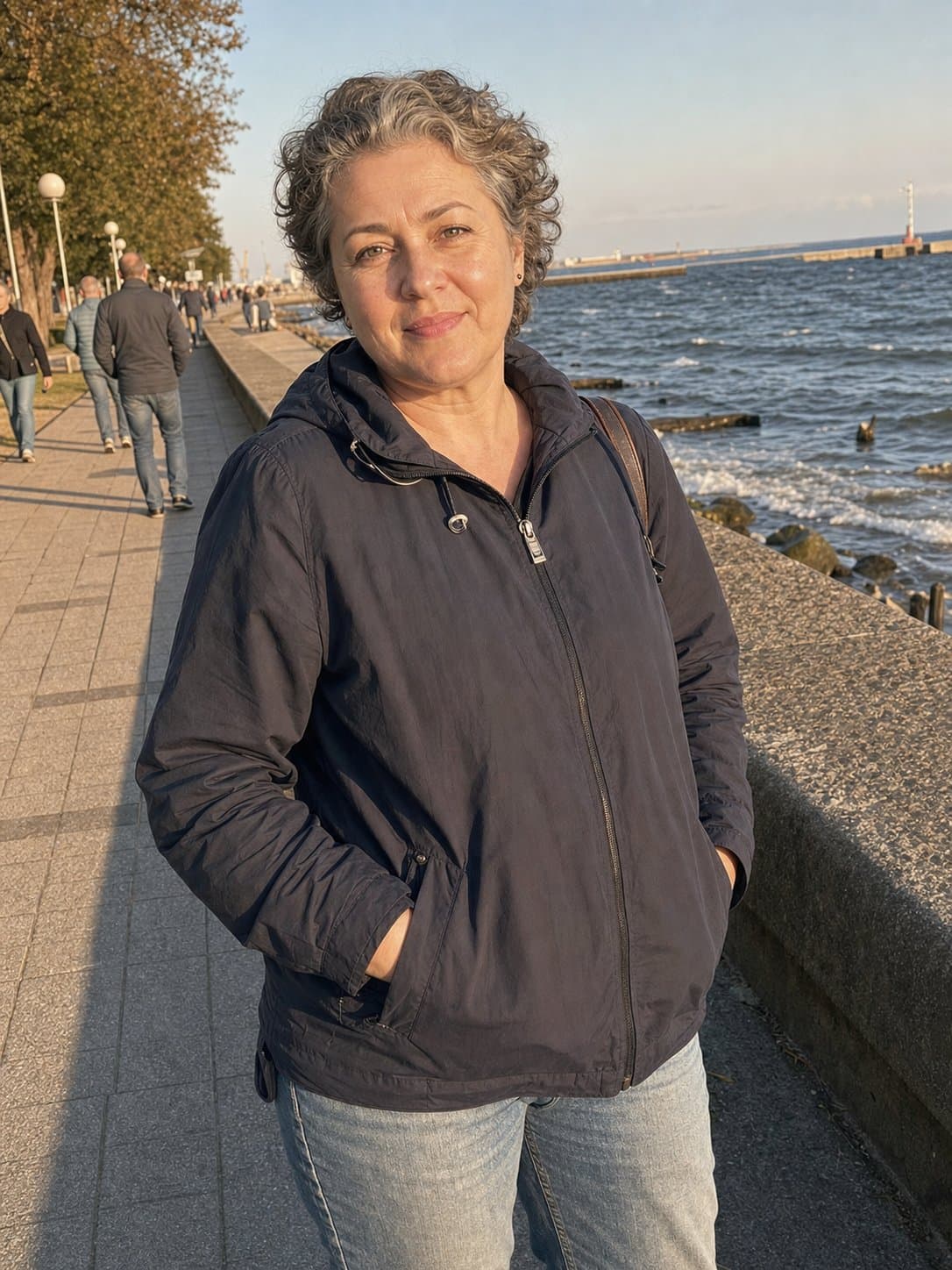 Inesa, 36