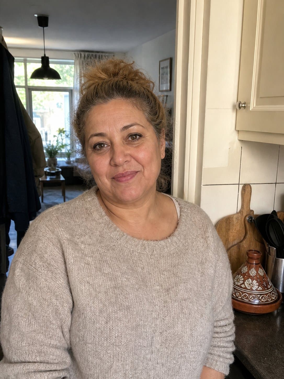 Yasmin, 26