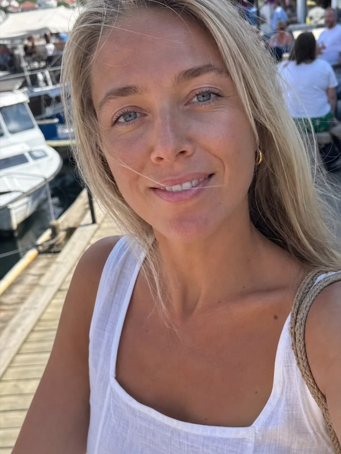Embla, 37