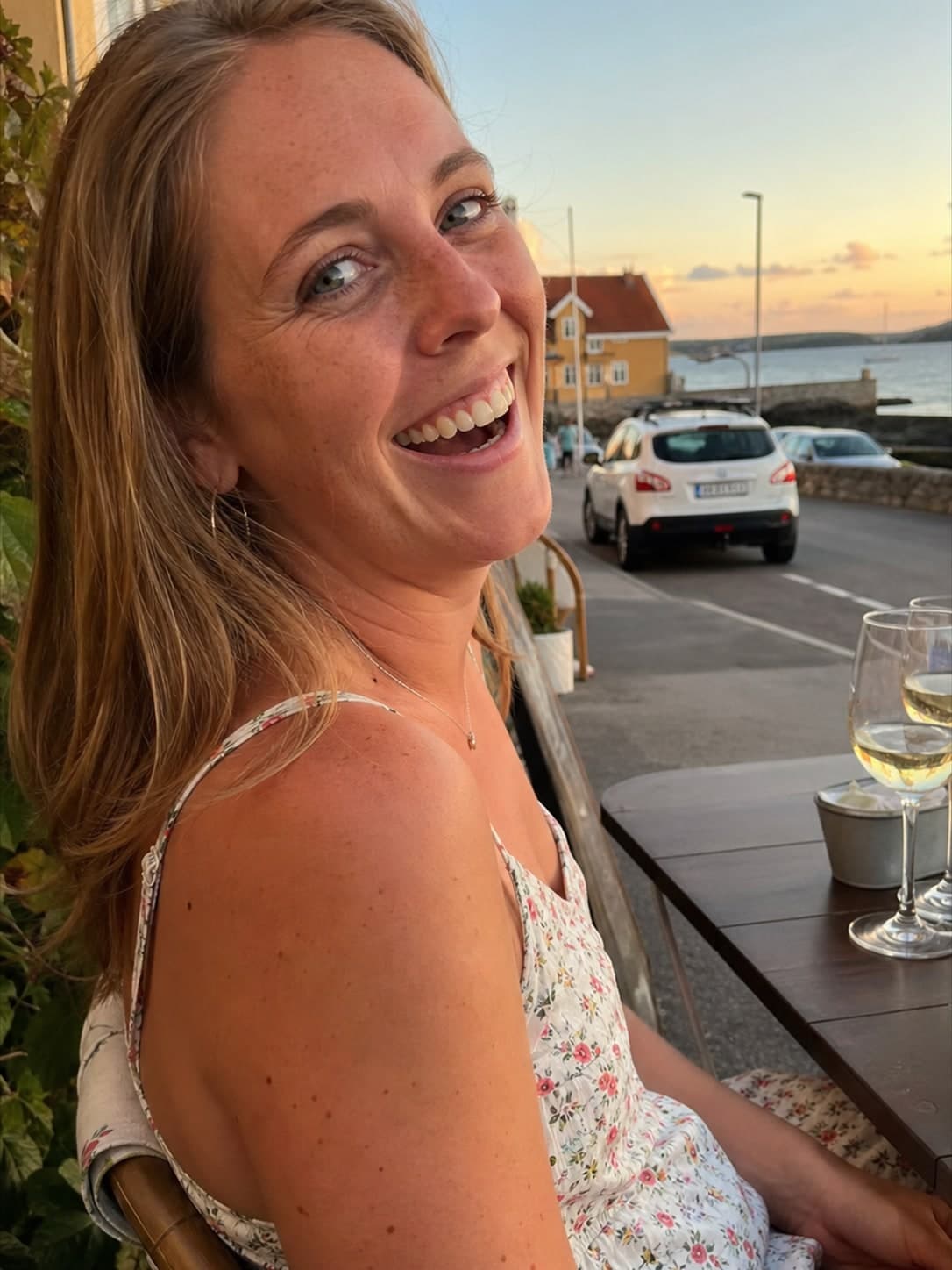 Esther, 35