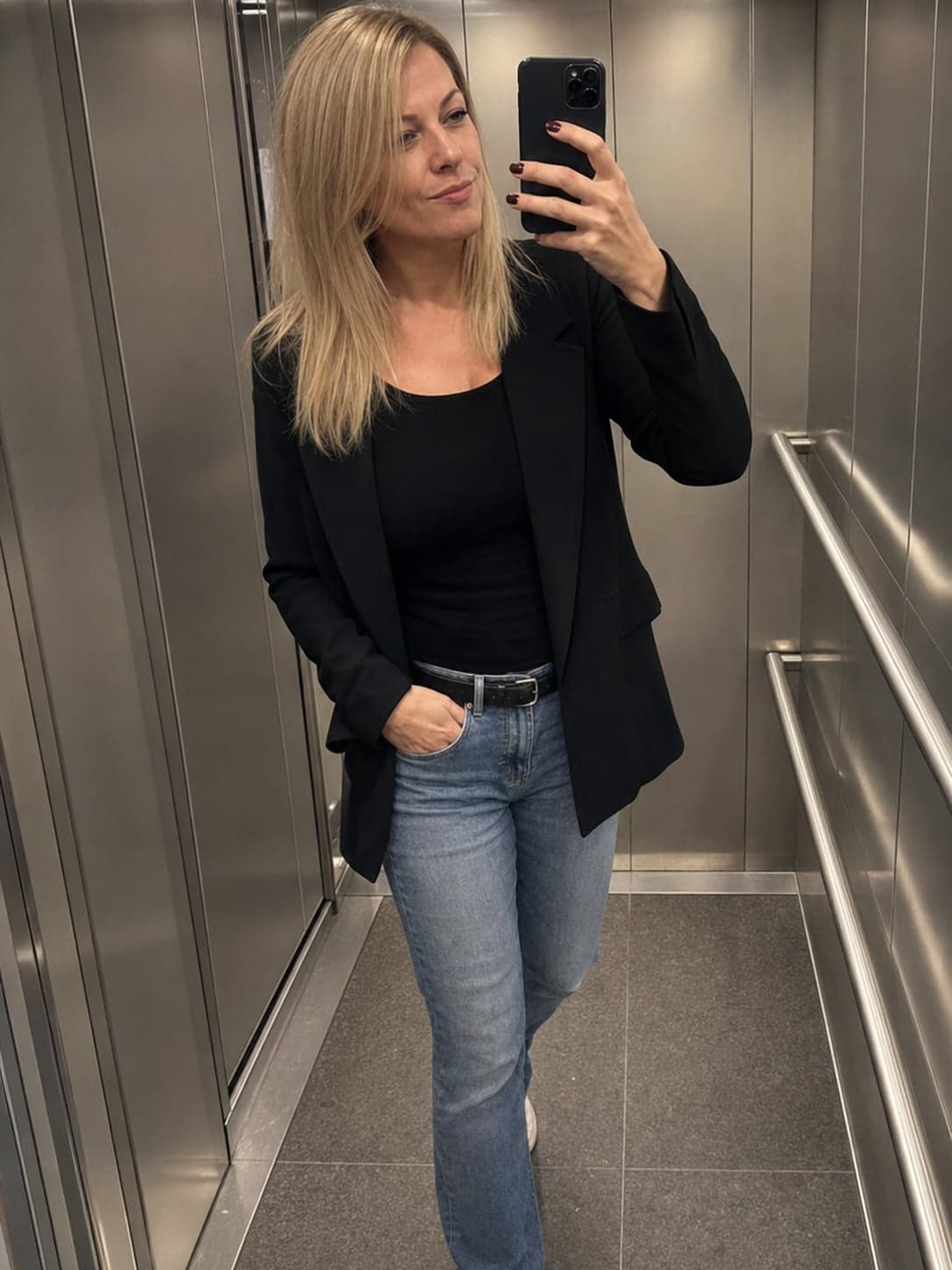 Jana, 26