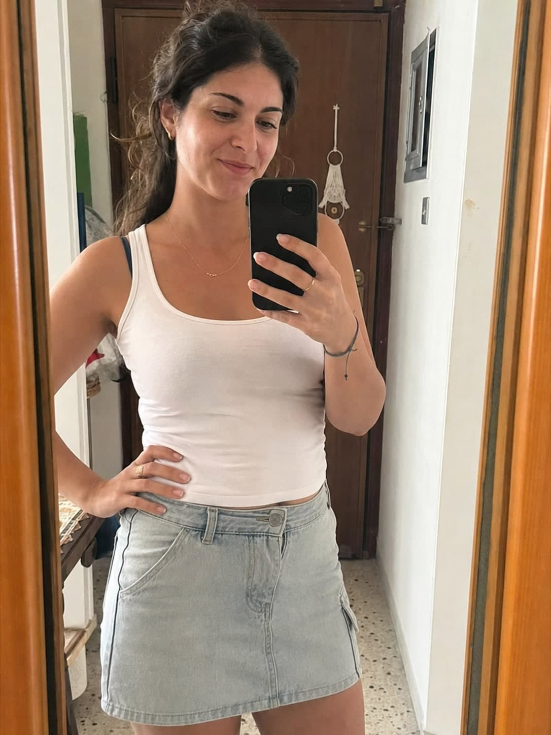 Thalia, 33
