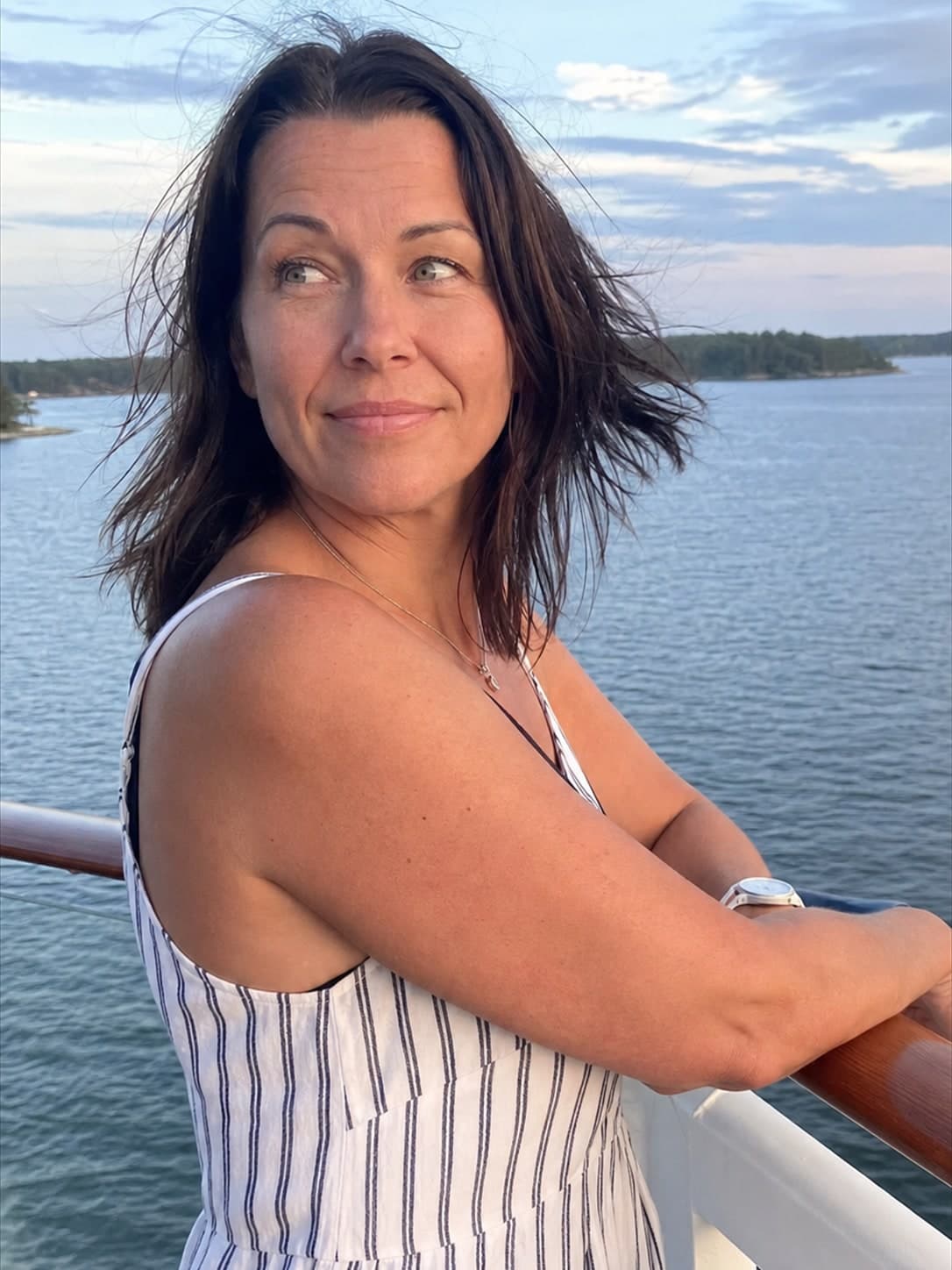 Aurora, 38