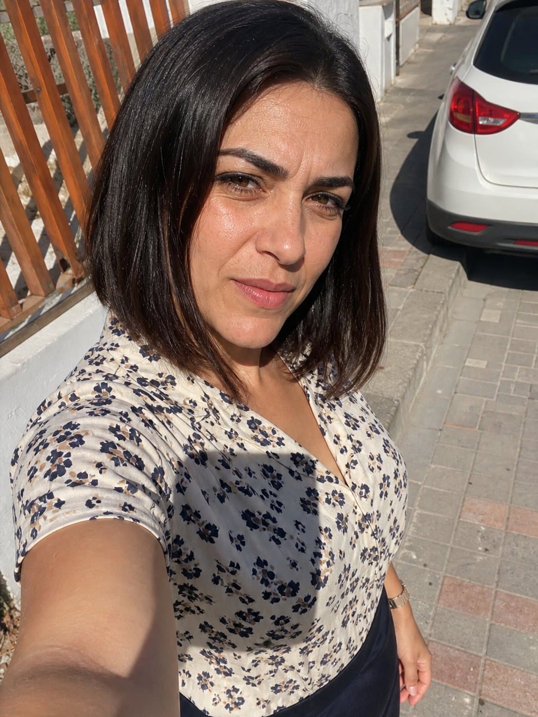 Batel, 25