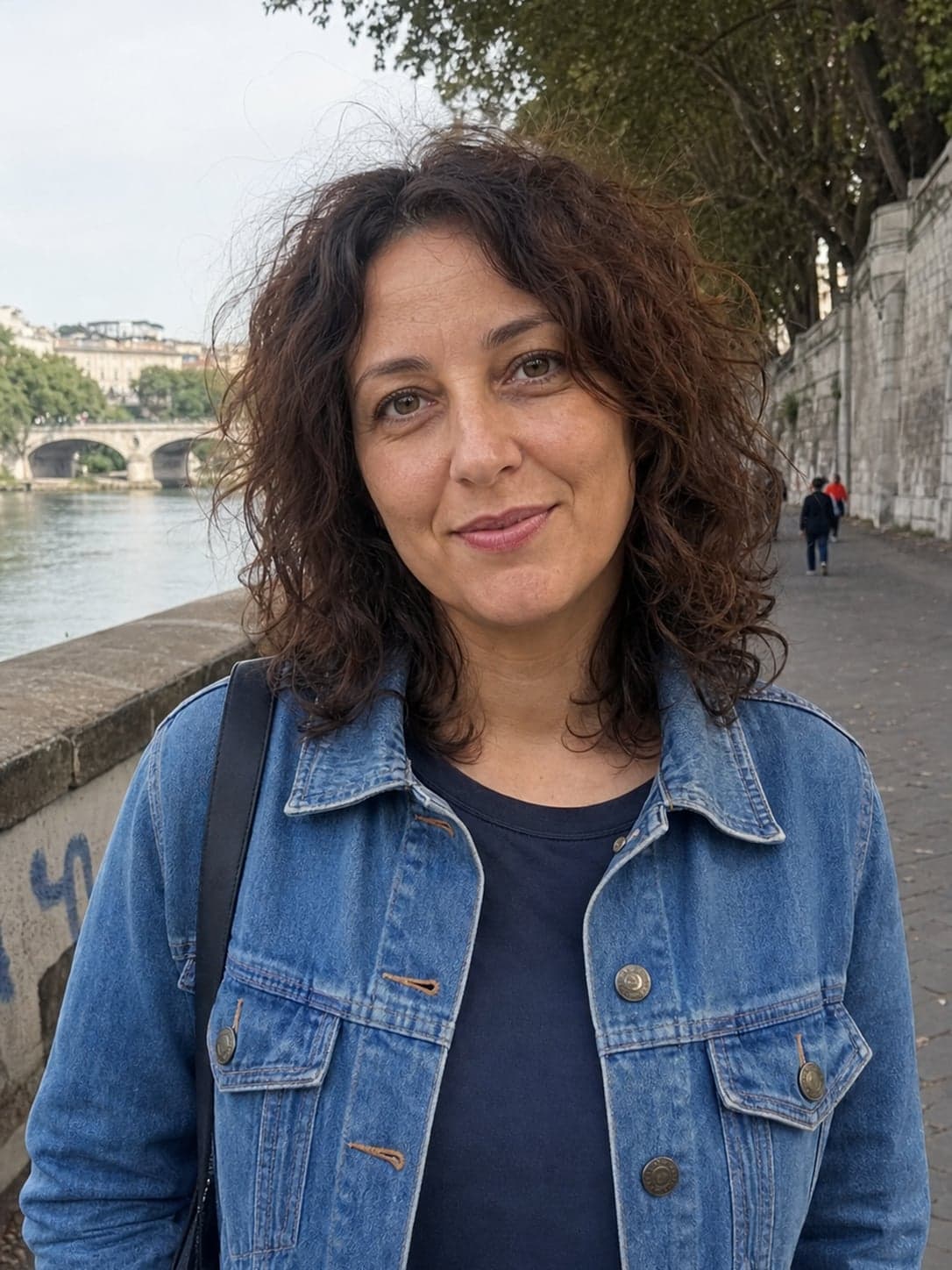 Elena, 34