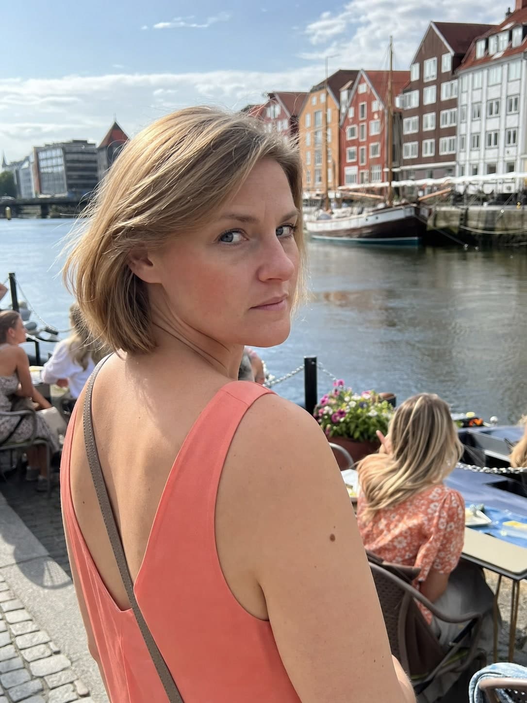 Vilde, 28