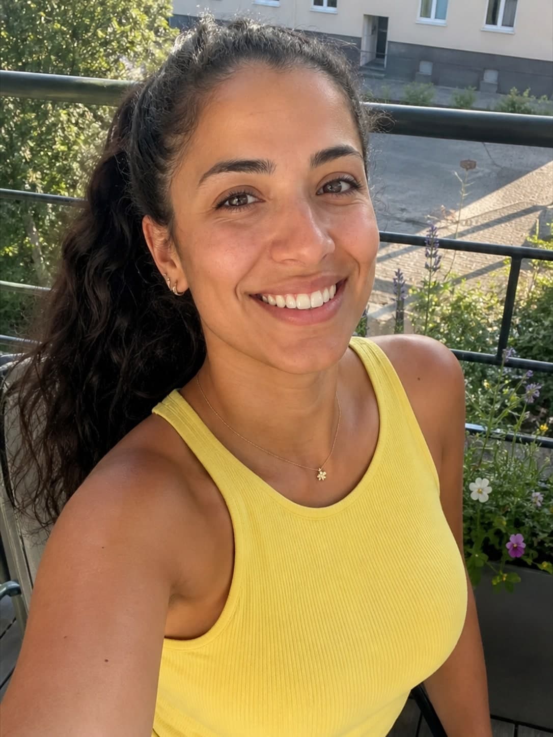 Marie, 27