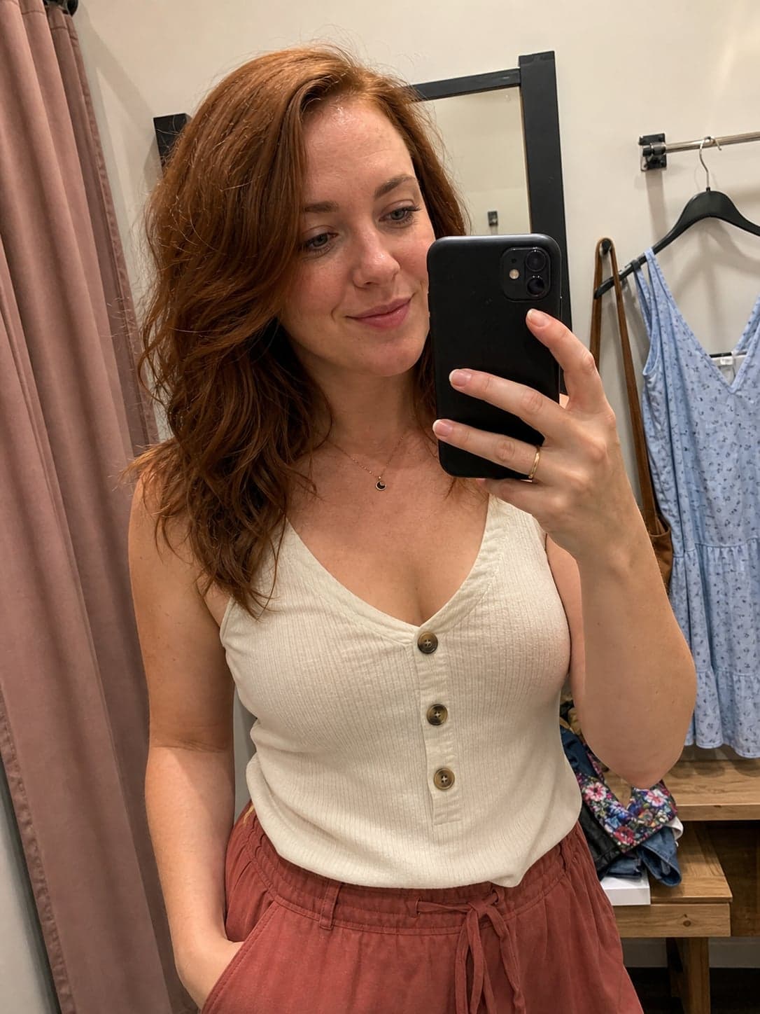 Amanda, 21